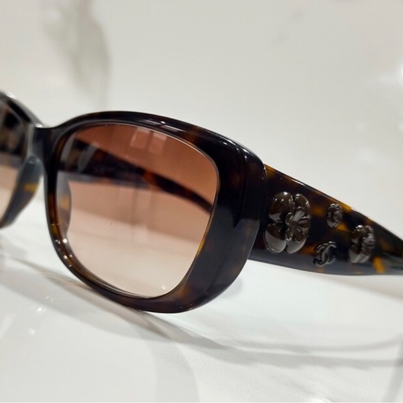 Chanel 5186 Sunglasses Brown Tortoise Frame - Picture 2 of 14